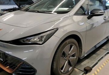 Cupra Born 27.000 km 25.970 &euro; Helmstedt 38350