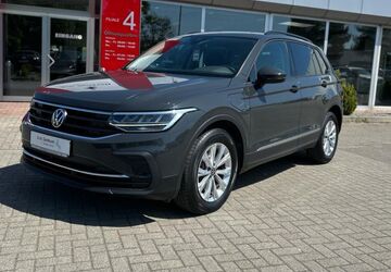 VW Tiguan 39.000 km 25.470 &euro; Helmstedt 38350
