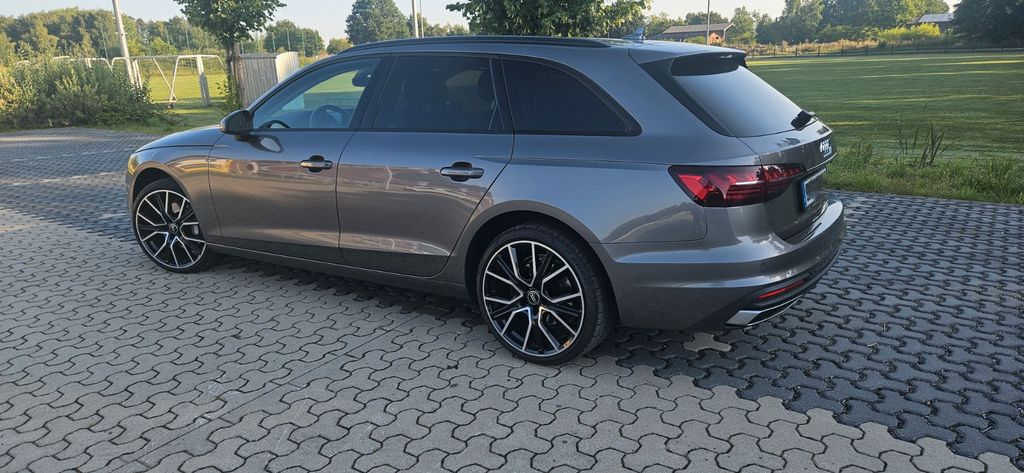 Audi A4 110.600 km 21.800 &euro; Sassenburg 38524