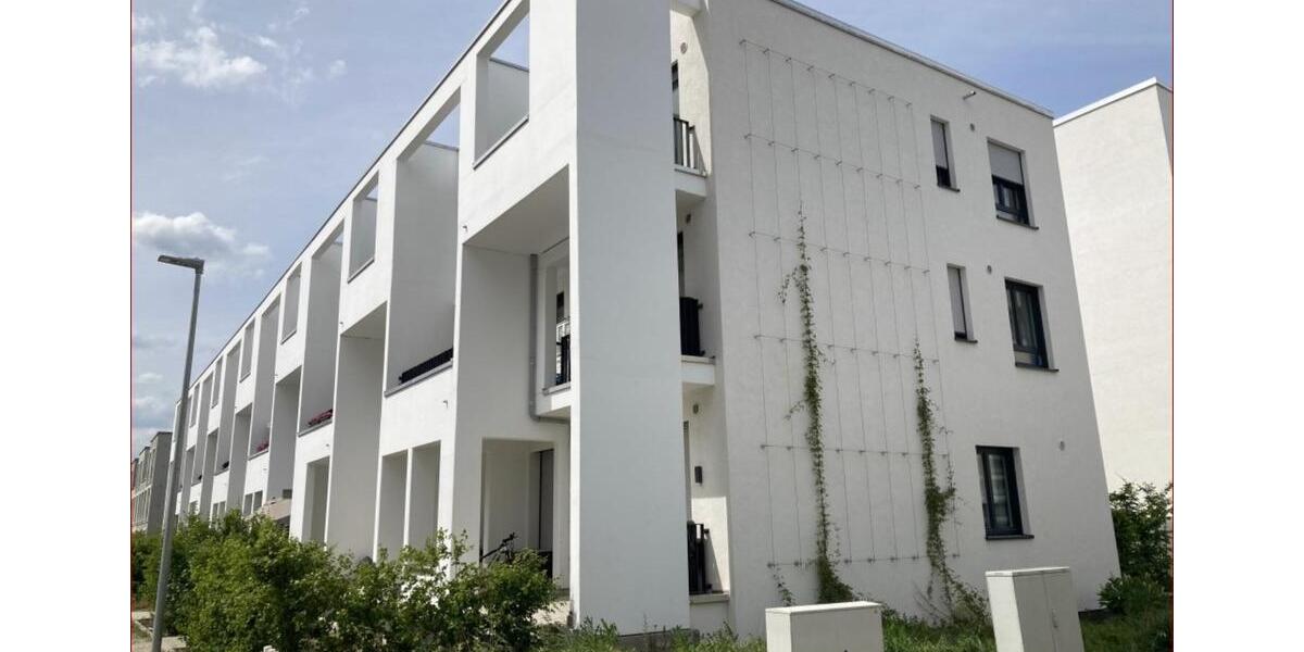 Etagenwohnung Wolfsburg - 2 Zimmer, 83 m&sup2;, 899&euro; | Angebot:26086545
