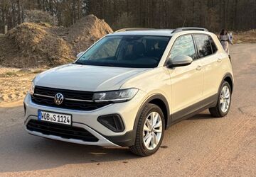 VW T-Cross 23.000 km 21.900 &euro; Wolfsburg 38446