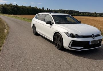 VW Passat Variant 29.600 km 32.990 &euro; Königslutter 38154