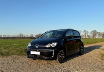 VW e-up! 34.000 km 15.399 &euro; Rühen 38471