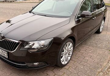 Skoda Superb 215.000 km 7.600 &euro; Wolfsburg 38442