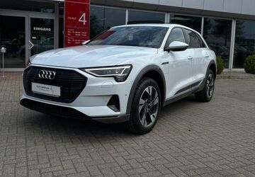 Audi e-tron 59.986 km 35.970 &euro; Helmstedt 38350