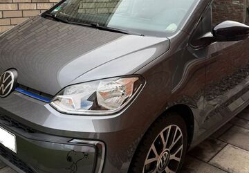 VW e-up! 25.952 km 16.790 &euro; Wolfsburg 38448