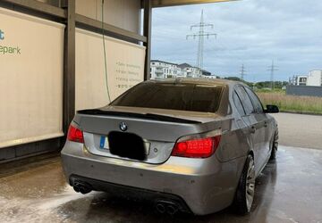 BMW 530 299.999 km 9.000 &euro; Wolfsburg 38440