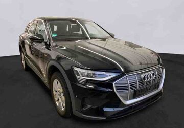 Audi e-tron 21.000 km 29.970 &euro; Helmstedt 38350