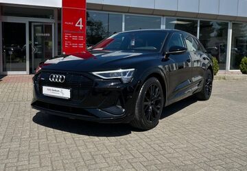 Audi e-tron 14.900 km 34.970 &euro; Helmstedt 38350