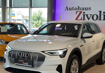 Audi e-tron 52.150 km 28.939 &euro; Helmstedt 38350