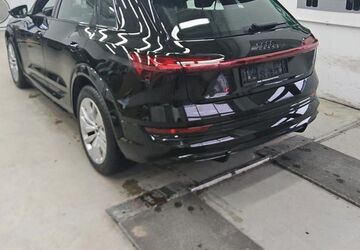 Audi e-tron 29.638 km 42.970 &euro; Helmstedt 38350