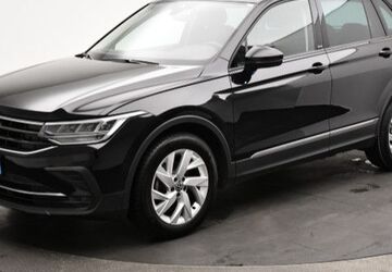 VW Tiguan 99.700 km 19.990 &euro; Wolfsburg 38440