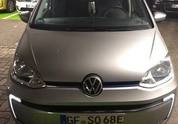 VW up! 50.100 km 12.650 &euro; Meine 38527
