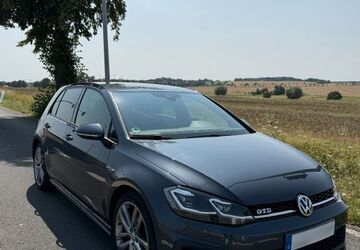 VW Golf 148.140 km 19.699 &euro; Wolfsburg 38446