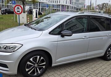 VW Touran 127.978 km 19.499 &euro; Wolfsburg 38446